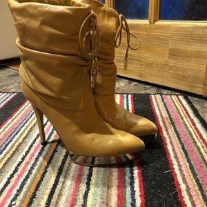 Gucci kangaroo boots